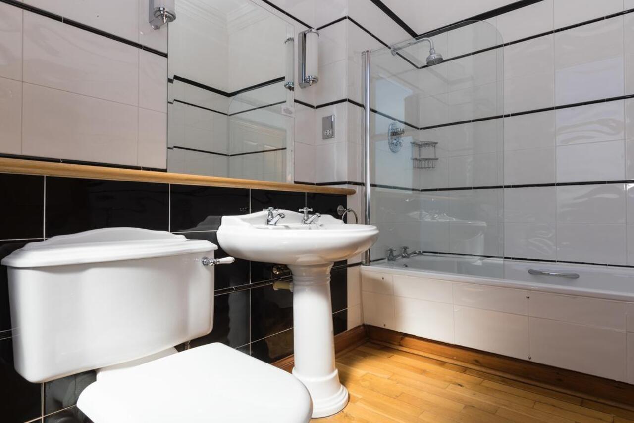 Redstone Hotel Uddingston